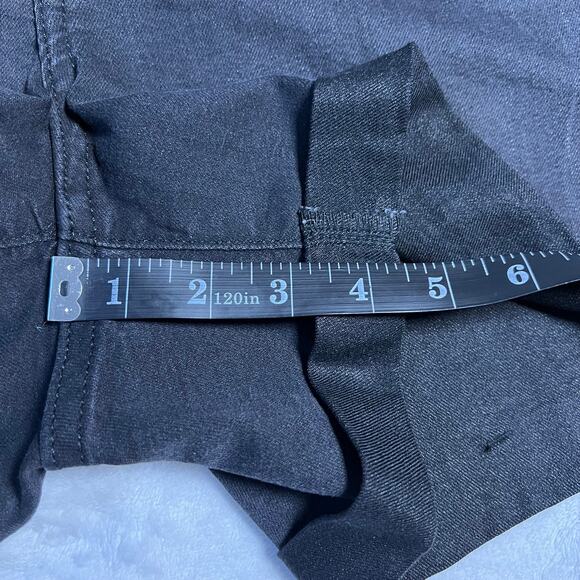 H&M High Waist Stretch Denim Shorts Size 18 NEW Casual Summer Festival Neutral - Picture 9 of 9